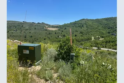 6000 Old Snow Basin Rd, Huntsville, UT 84317 - Photo 5