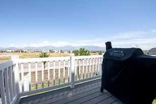 7911 S Highlandpoint Way, West Jordan, UT 84081 - Photo 17