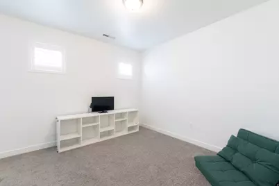 7911 S Highlandpoint Way #422, West Jordan, UT 84081 - Photo 15