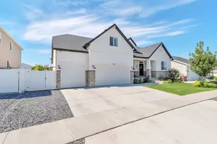1952 E Rock Hollow Rd, Lake Point, UT 84074 - Photo 1