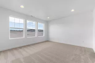 1771 E Sierra Pnes Dr, Eagle Mountain, UT 84005 - Photo 17