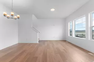 1771 E Sierra Pnes Dr, Eagle Mountain, UT 84005 - Photo 11