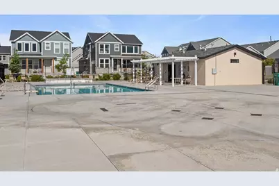 2024 W 775 N, Layton, UT 84041 - Photo 17