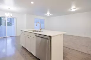 14926 S Pele Ln W, Herriman, UT 84096 - Photo 11