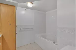 76 E 200 S, Logan, UT 84321 - Photo 37