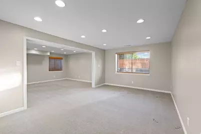 3226 E Hampton Ct, Holladay, UT 84124 - Photo 29