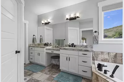 14922 S Lake Ridge Cir W, Herriman, UT 84096 - Photo 21
