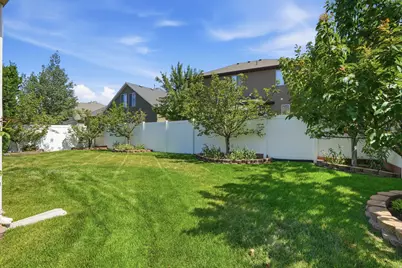 7063 W Dry Sycamore Ln, West Jordan, UT 84081 - Photo 15