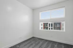 875 S Depot St E, Clearfield, UT 84015 - Photo 17