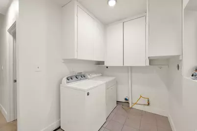 360 E 400 N, Centerville, UT 84014 - Photo 25