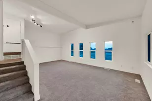 360 E 400 N, Centerville, UT 84014 - Photo 17