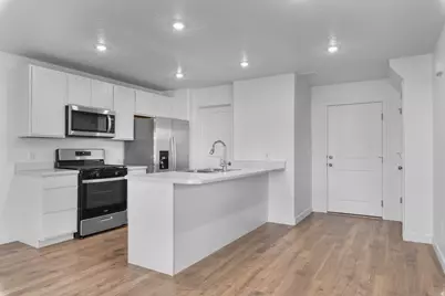 1889 E Corriente Dr #1174, Salem, UT 84653 - Photo 5