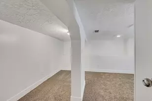 523 E Wilmington Ave, Salt Lake City, UT 84106 - Photo 25