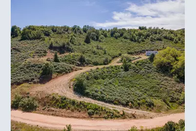2719 N High Pine Ave #140, Huntsville, UT 84317 - Photo 21