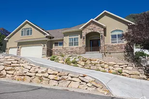 9502 N Aztec Dr, Cedar Hills, UT 84062 - Photo 3