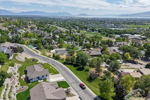 9502 N Aztec Dr, Cedar Hills, UT 84062 - Photo 13
