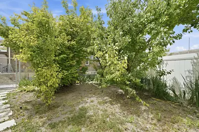 252 S 1000 W, Salt Lake City, UT 84104 - Photo 17