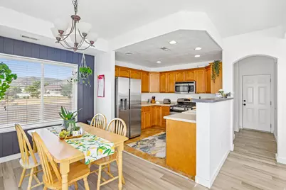 5037 W London Bay Dr, Riverton, UT 84096 - Photo 9