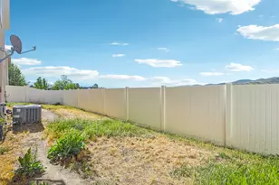 5037 W London Bay Dr, Riverton, UT 84096 - Photo 27