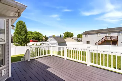 1382 N 2325 W, Layton, UT 84041 - Photo 25