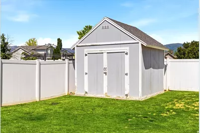 1382 N 2325 W, Layton, UT 84041 - Photo 31