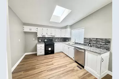 5075 W 5075 W 4700 S #83, Kearns, UT 84118 - Photo 3