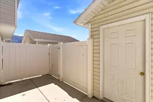 1985 N 425 W, Harrisville, UT 84414 - Photo 13