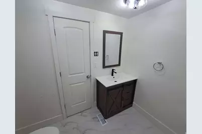 285 E 200 N, Mount Pleasant, UT 84647 - Photo 15