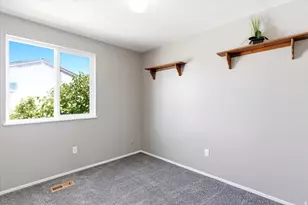 1856 E 5775 S, South Ogden, UT 84403 - Photo 19