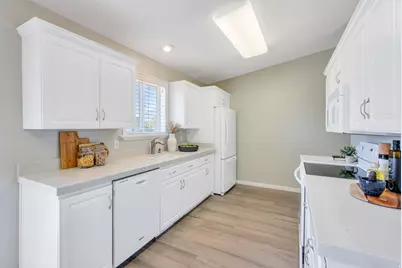 985 N 520 E, Orem, UT 84097 - Photo 9