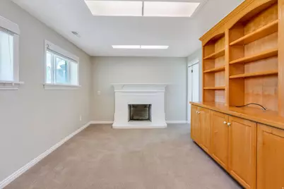985 N 520 E, Orem, UT 84097 - Photo 17