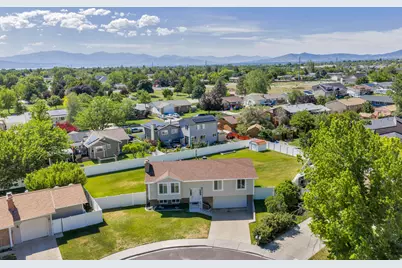 985 N 520 E, Orem, UT 84097 - Photo 33