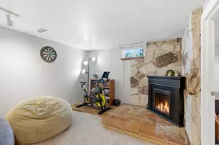 413 E 9120 S, Sandy, UT 84070 - Photo 29