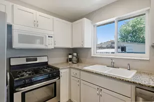 413 E 9120 S, Sandy, UT 84070 - Photo 11