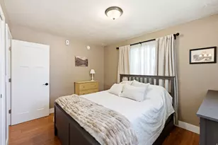 413 E 9120 S, Sandy, UT 84070 - Photo 17