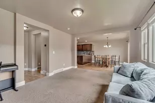 2539 N Cypress Way W, Lehi, UT 84048 - Photo 5