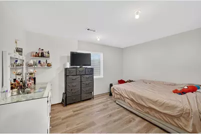 5925 S Olympic Vw, Kearns, UT 84118 - Photo 23