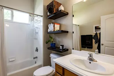 6716 W Hunter Crest Cir, West Valley, UT 84128 - Photo 13