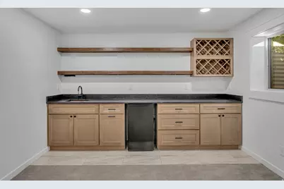 10743 S 930 E, Sandy, UT 84092 - Photo 17