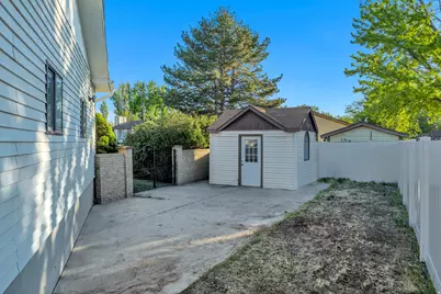 10743 S 930 E, Sandy, UT 84092 - Photo 25