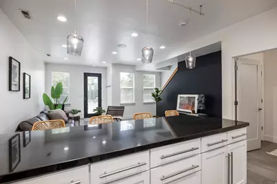 320 W 700 N, Salt Lake City, UT 84103 - Photo 11