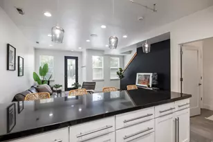 320 W 700 N, Salt Lake City, UT 84103 - Photo 11
