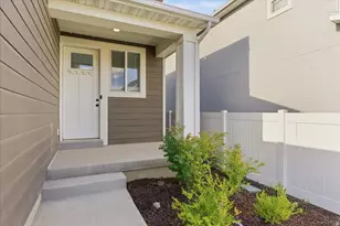 7219 N Green Pasture Ln, Eagle Mountain, UT 84005 - Photo 3