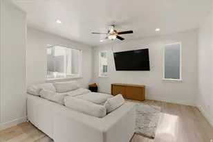 7219 N Green Pasture Ln, Eagle Mountain, UT 84005 - Photo 7