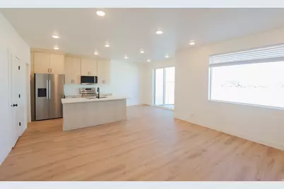 663 N 300 W, Smithfield, UT 84335 - Photo 5