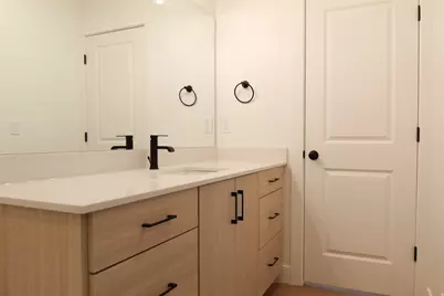 663 N 300 W, Smithfield, UT 84335 - Photo 13