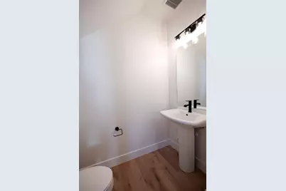 663 N 300 W, Smithfield, UT 84335 - Photo 19