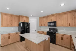 466 E 3000 N, North Ogden, UT 84414 - Photo 9