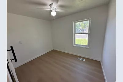 4330 W 5570 S, Kearns, UT 84118 - Photo 11