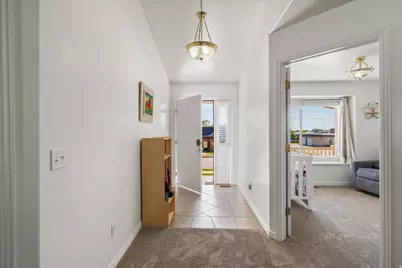 354 N 30 W, Kaysville, UT 84037 - Photo 3